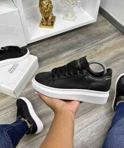 Alexander McQueen Negro