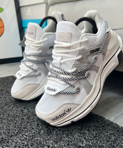 Adidas Sikaige