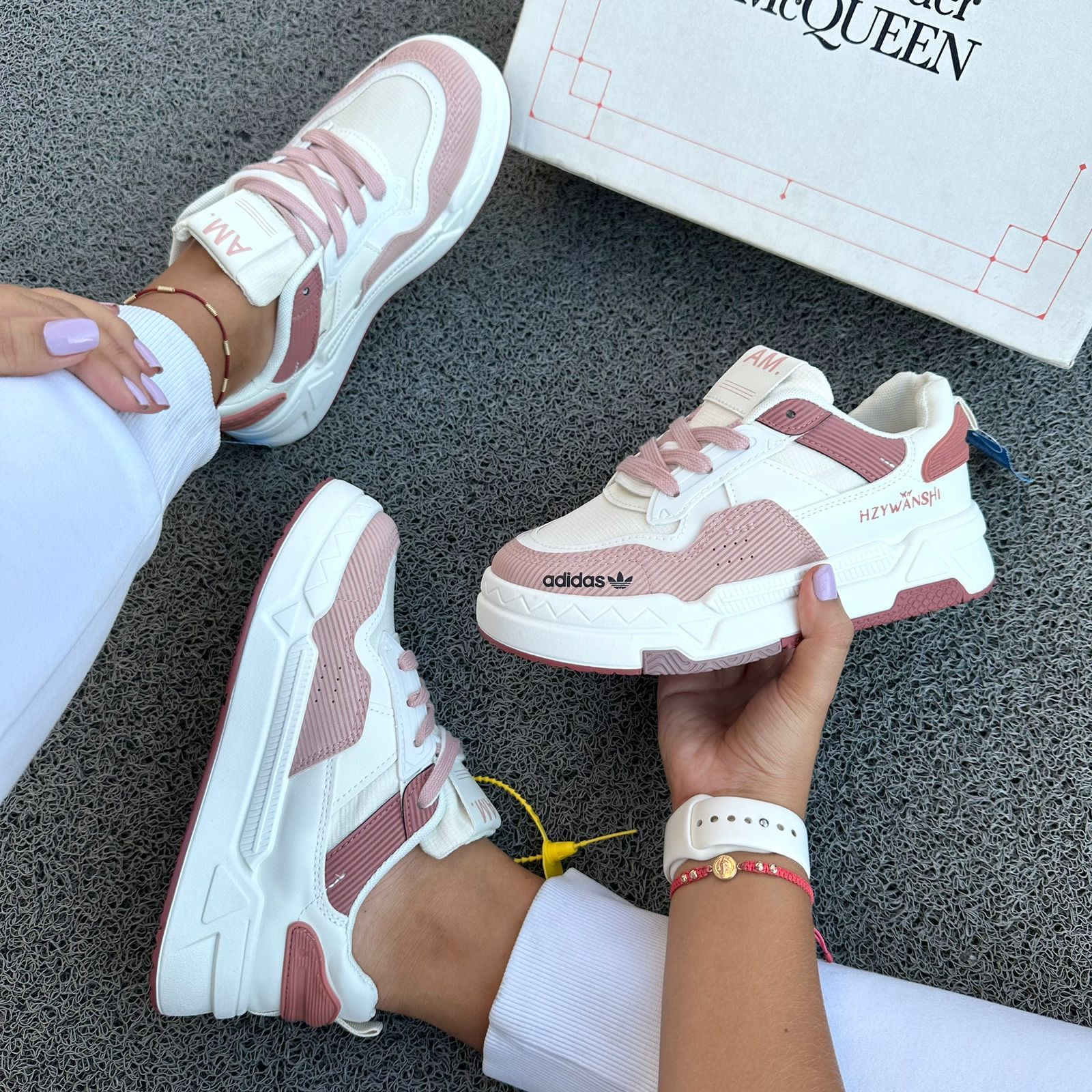 Adidas WZH - Imagen 2